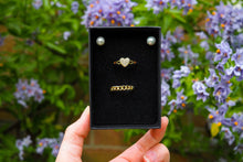 Load image into Gallery viewer, Heart ring, pearl earring and ring gift set