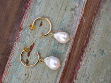 Load image into Gallery viewer, The Toni Earrings