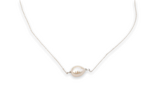 Load image into Gallery viewer, Single pearl sterling silver necklace.