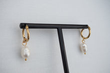 Load image into Gallery viewer, The Penny Earrings