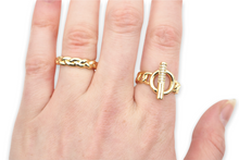 Load image into Gallery viewer, Gold ring set