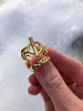 Load image into Gallery viewer, Gold ring set