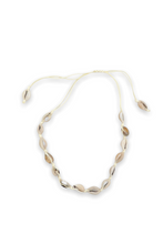 Load image into Gallery viewer, Cowrie shell choker necklace
